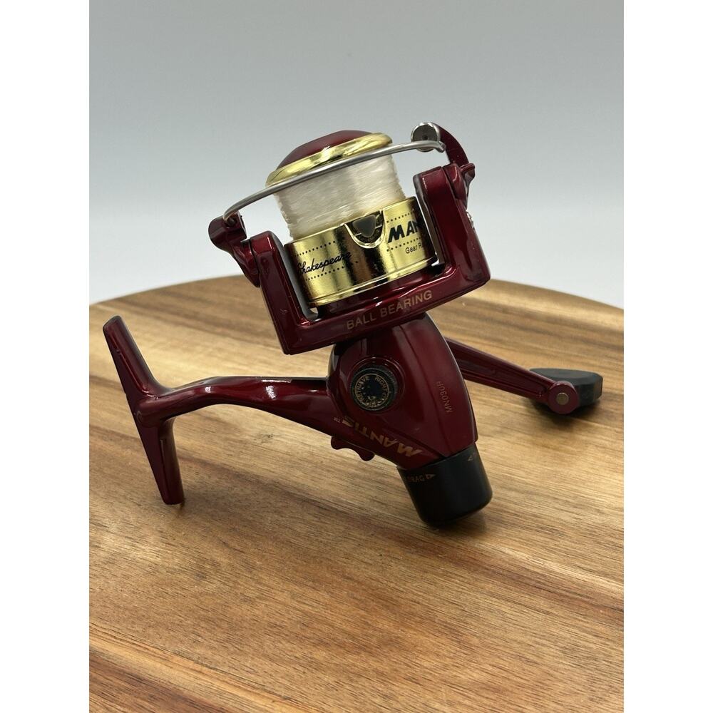 Vintage Shakespeare Mantis Spinning Fishing Reel Ball Bearing MN030RT